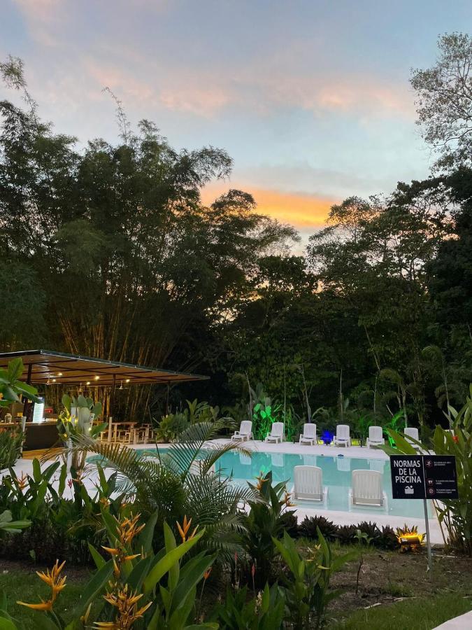 Grand Park Manuel Antonio Hotel Quepos Exterior photo