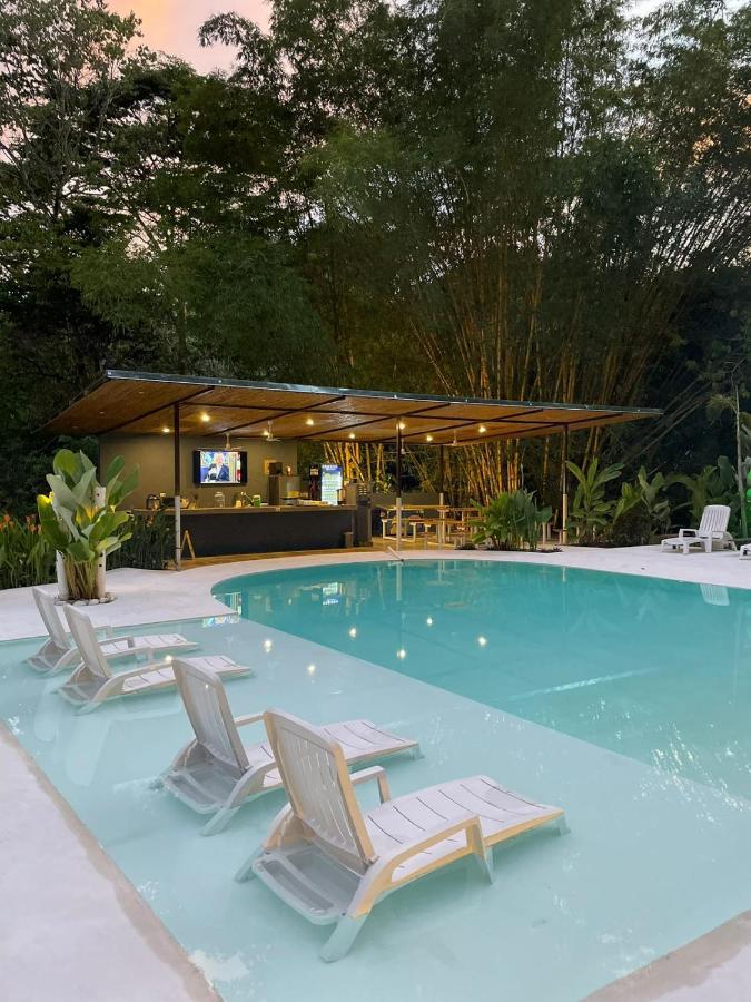 Grand Park Manuel Antonio Hotel Quepos Exterior photo