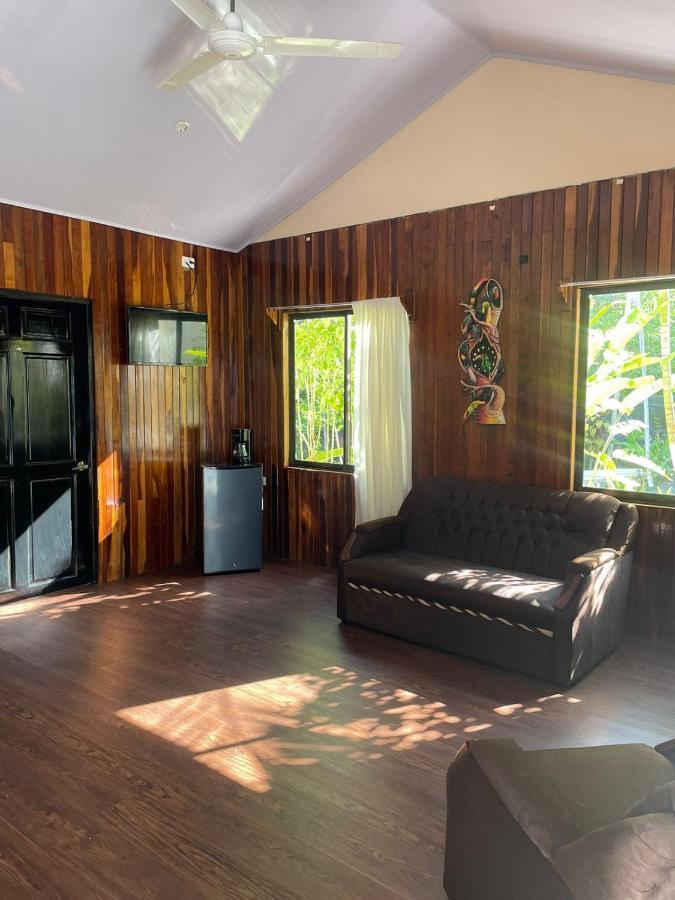Grand Park Manuel Antonio Hotel Quepos Exterior photo