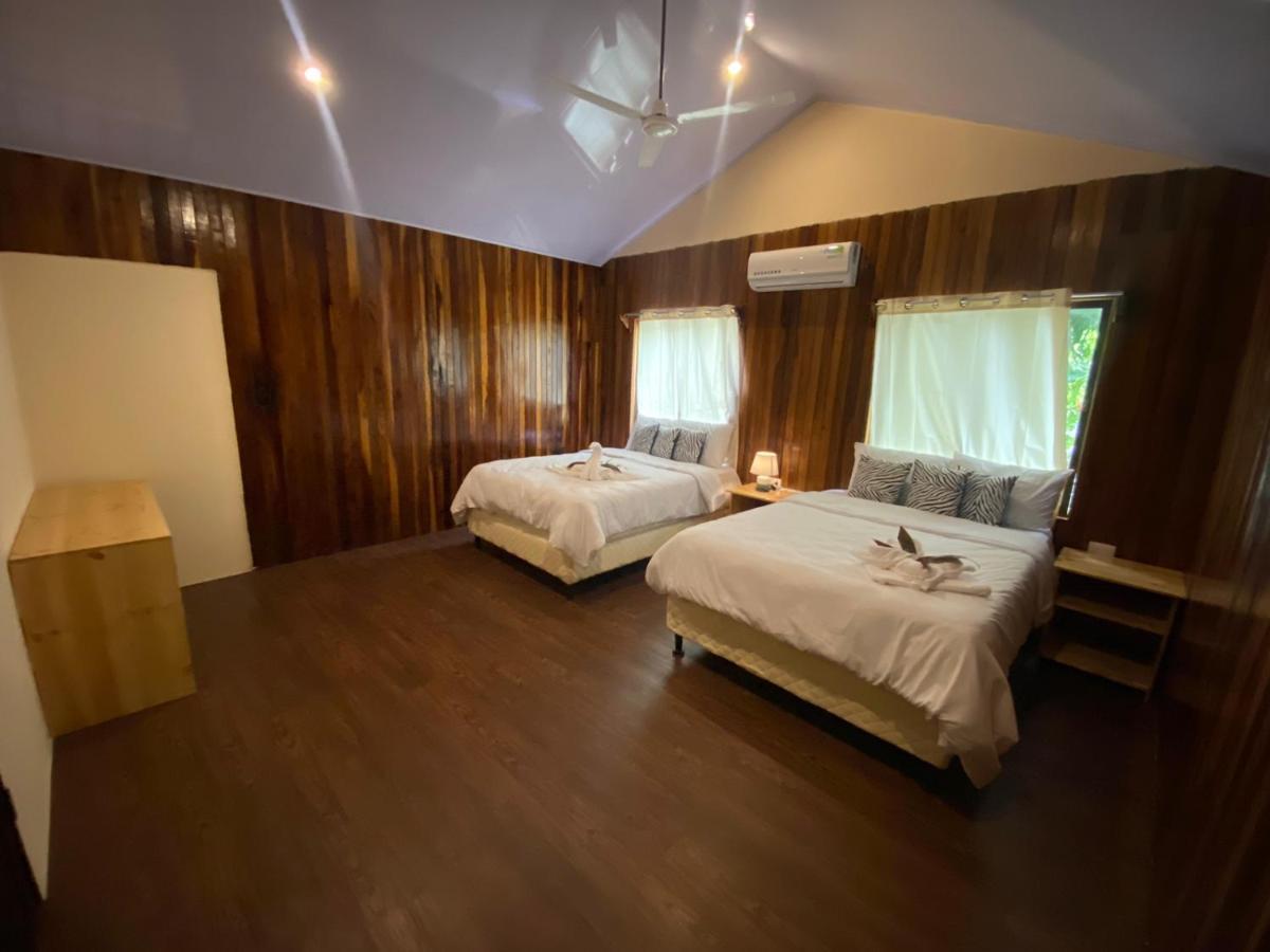 Grand Park Manuel Antonio Hotel Quepos Exterior photo