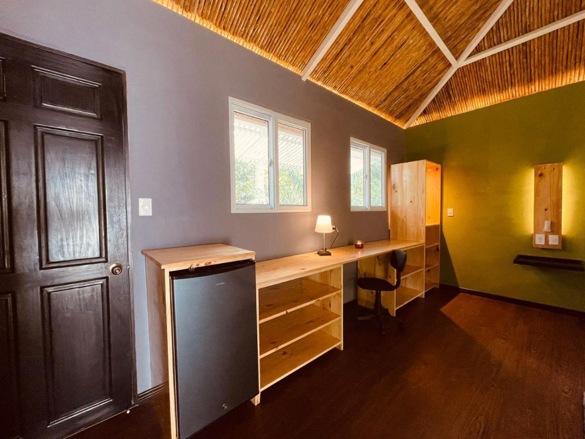 Grand Park Manuel Antonio Hotel Quepos Exterior photo